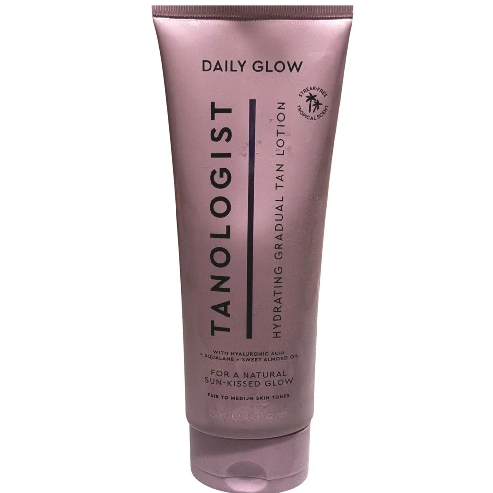 Tanologist Daily Glow Hydrating Gradual Tan Lotion Fair Medium 8.45oz Hyaluronic
